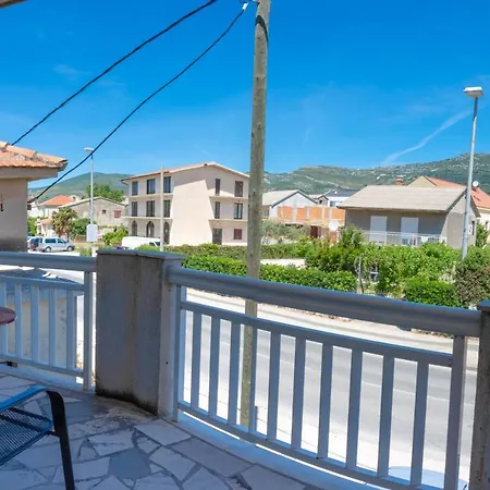 With A Parking Space Kastel Stari, - 20978 Διαμέρισμα